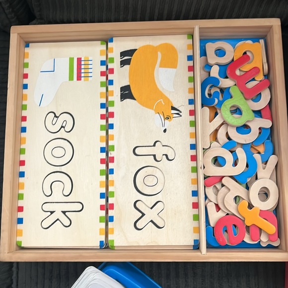 Wooden Letters in Great Like New Condition! - Picture 2 of 2